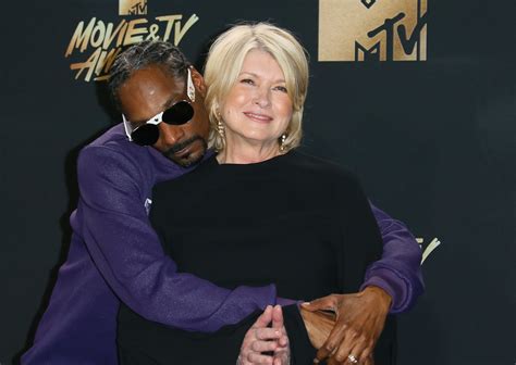 Martha Stewart Just Debuted a Massive Snoop Dogg Tattoo on Her Arm—See ...