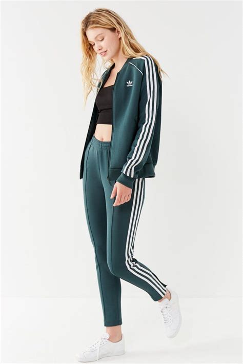 17 Cool and Comfy Tracksuits Everyone Is Wearing Right Now — Starting ...