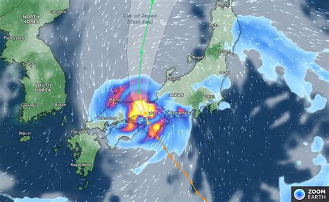 Typhoon Lan makes landfall in Japan