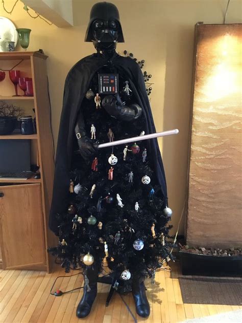 My Darth Vader Christmas tree. | Darth vader christmas tree, Star wars ...