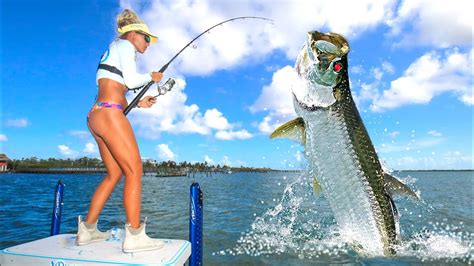 Fish BIGGER THAN ME! Massive Tarpon Fishing in the FLORIDA KEYS! - YouTube