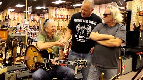 Pat Simmons at Norman's Rare Guitars! - YouTube