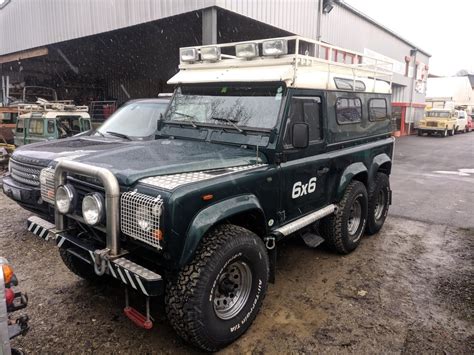 Saw this beast at my local LR specialist! : r/LandRover