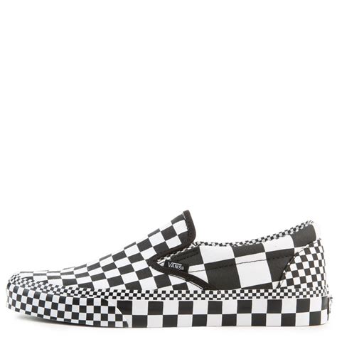 VANS Classic Slip-On Checkerboard in Black/White VN0A4BV3V8U - Karmaloop