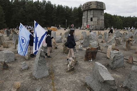 Ceremony marks 75 years since Treblinka death camp revolt