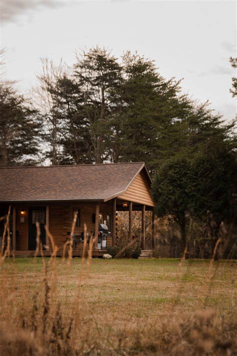 Cabins & Lodging - Cedar Grove | Cedar Grove Weddings