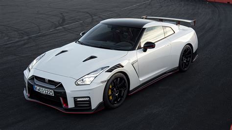 New Nissan GT-R in Development, Might Not Even Be a Hybrid: Report