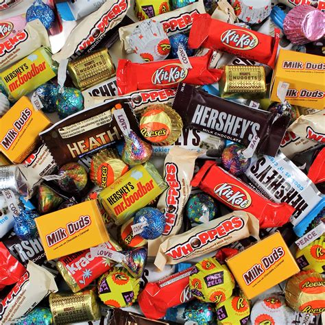 Snapklik.com : Assorted Chocolate Candy Variety Pack - 10 Lb Bulk Candy ...