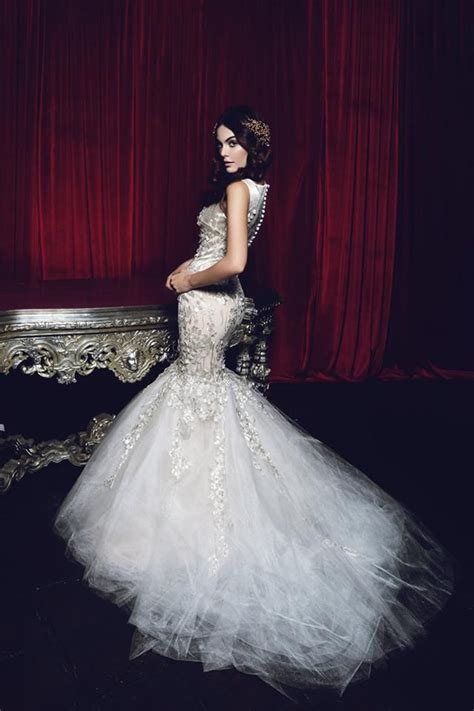 NOVIAS Ximena Navarrete portando un vestido del diseñador Mexicano ...