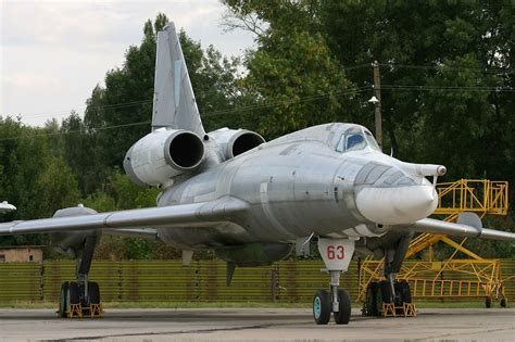 Here's Why Soviet Pilots Called Tupolev Tu-22 Man-Eater & Booze Carrier ...