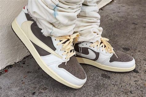 Travis Scott x Air Jordan 1 Low OG SP 'Reverse Mocha' - Sneaker Myth