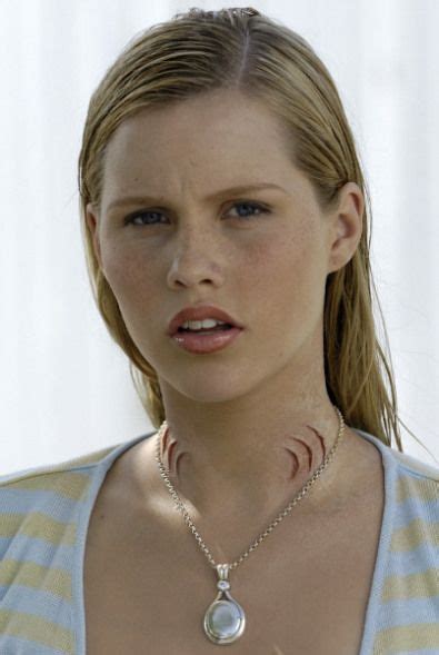 Emma Gilbert (JAW) | H2o mermaids, Emma gilbert, Claire holt