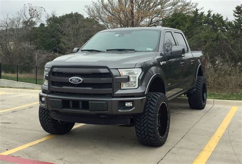 Pic request. Anybody running 35x12.5r22 with 22x14s? - Page 2 - Ford ...