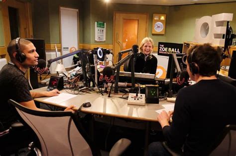 Zoe Ball breakfast show divides BBC Radio 2 listeners with first ...