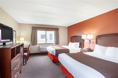 AmericInn by Wyndham Albert Lea | Albert Lea, MN Hotels