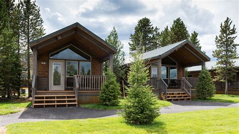 Cabin exteriors at Yellowstone Vacations in West Yellowstone ...