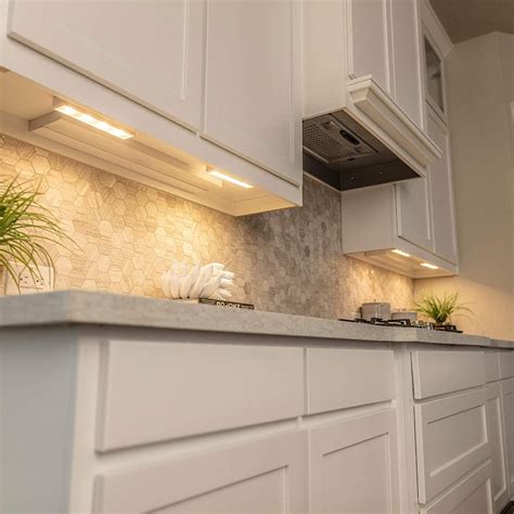 Under Kitchen Cabinet Lighting - Image to u