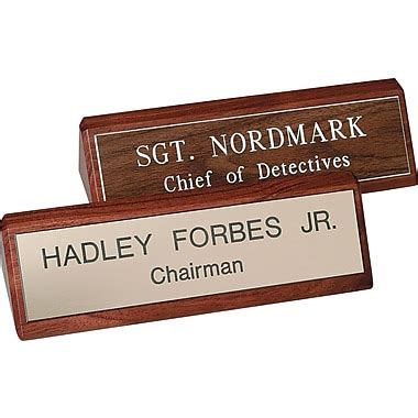 Custom Desk Signs | Staples®