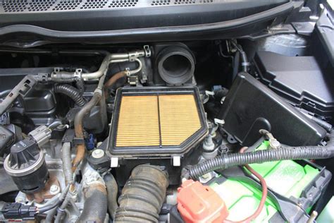 Three Signs Of A Dirty Car Air Filter You Should Know