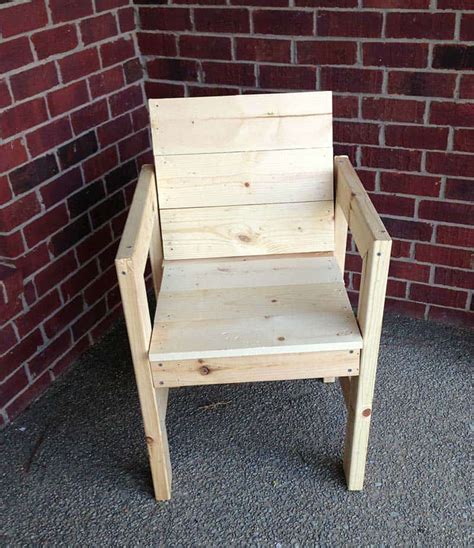 How to Build a DIY Wooden Chair for Kids