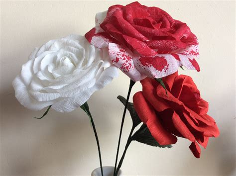 Painting the White Roses Red Alice in Wonderland Crepe Paper - Etsy