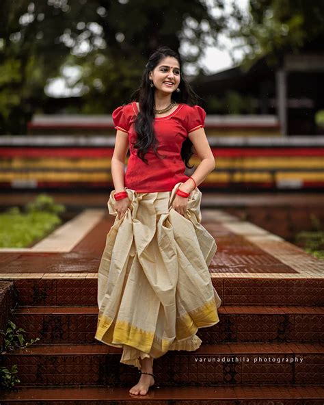 Anaswara Rajan photos in Kerala traditional outfit - South Indian Actress