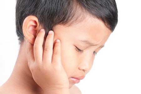 Earache Treated in a 12-year-old Child with Homeopathy | Dr. Thind