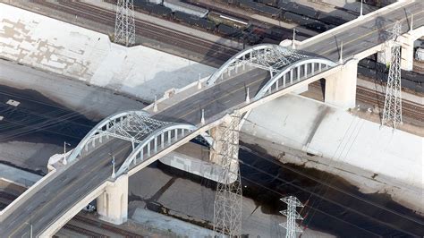 Sixth Street Bridge Construction - Building LA's New Landmark Bridge ...