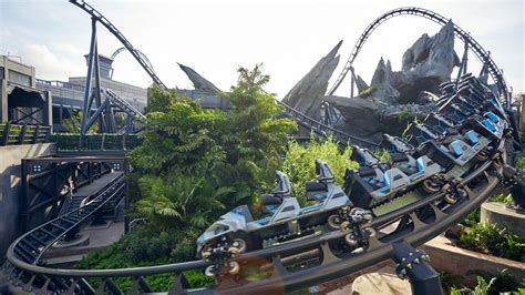 Universal’s Jurassic World VelociCoaster Gets Opening Date