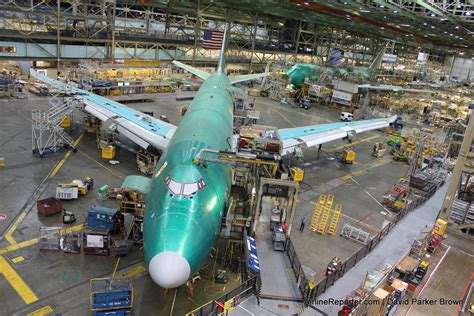 Inside the Factory: Photo Tour of Where Boeing 747s are Born ...