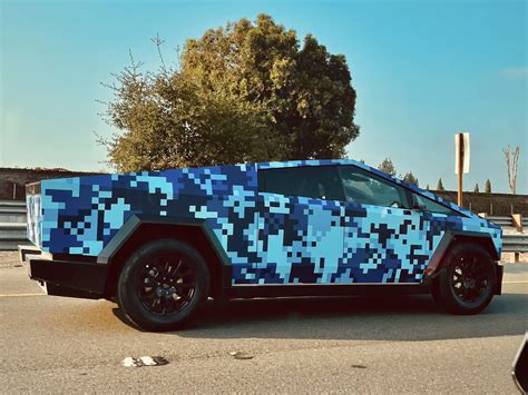 Cybertruck spotted with insane digital camo wrap