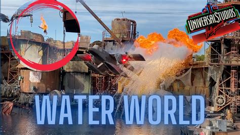 Water World BEST THEME PARK STUNT SHOW Universal Studios Hollywood ...