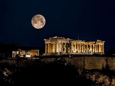 Athens Ranked Number 3 In Top 20 Most Beautiful Night-time Cities In ...