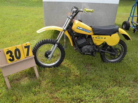 Yamaha YZ 80 dirt bike SN-3R1012698