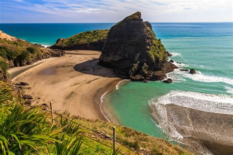 Piha Beach, Auckland