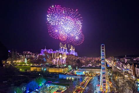 Video & Photos of Edinburgh's Hogmanay New Years Eve