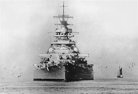 HD Wallpaper of the Historic German Battleship Bismarck