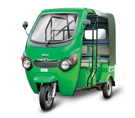 Kinetic E Rickshaw -Clearance Sale, Vehicle Capacity: 4 Seater at Rs ...