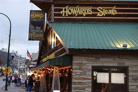 Howard's Restaurant: Gatlinburg Restaurant Review - The Historic ...