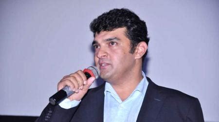 Siddharth Roy Kapur Height, Weight, Age, Wife, Siblings