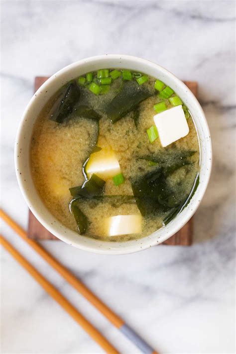 Miso Soup (Easy and Authentic Recipe) - Rasa Malaysia