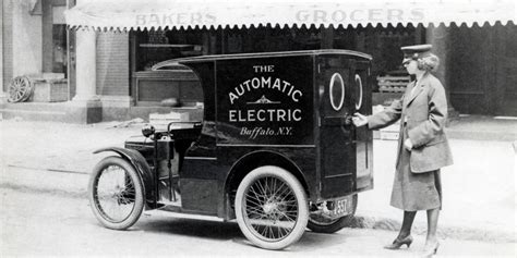 A Short History of Electric Vehicles - ZF