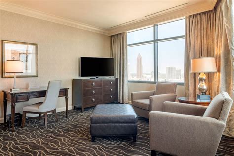 Omni Atlanta Hotel at Centennial Park Reviews, Deals & Photos 2024 ...