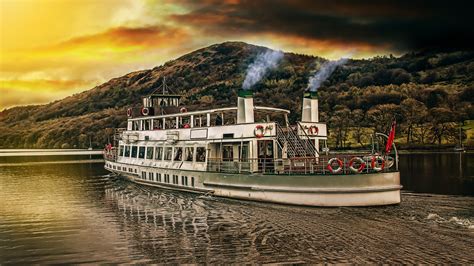 Windermere and Festive Cruise Weekend | Shearings