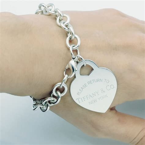 Tiffany & Co. Extra Large Heart "Please Return To Tiffany & Co ...