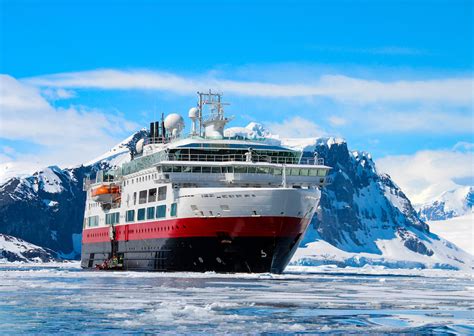 Cruises to Antarctica: What to Bring and Everything You Need to Know