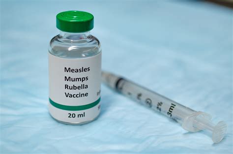 Amid measles outbreak, hundreds rally to preserve right not to vaccinate