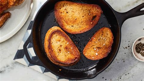 How to Toast Bread Without a Toaster, 7 Ways