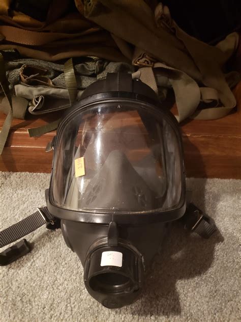 Found this ISI SCBA respirator mask at goodwill. : r/gasmasks