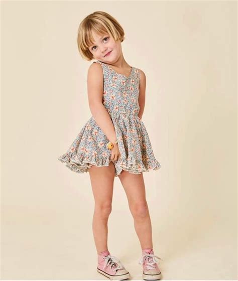 Little Minis | Tween fashion outfits, Girls bikinis kids, Little girl ...